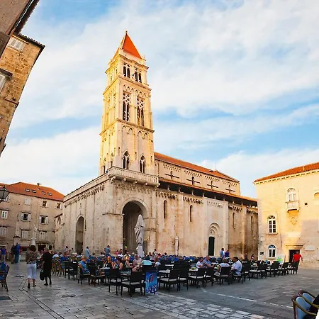 Cozy Place On The Trogir
